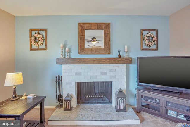 $715,000 | 7831 Mulberry Bottom Lane, Springfield, VA 22153