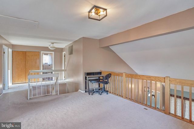 $715,000 | 7831 Mulberry Bottom Lane, Springfield, VA 22153