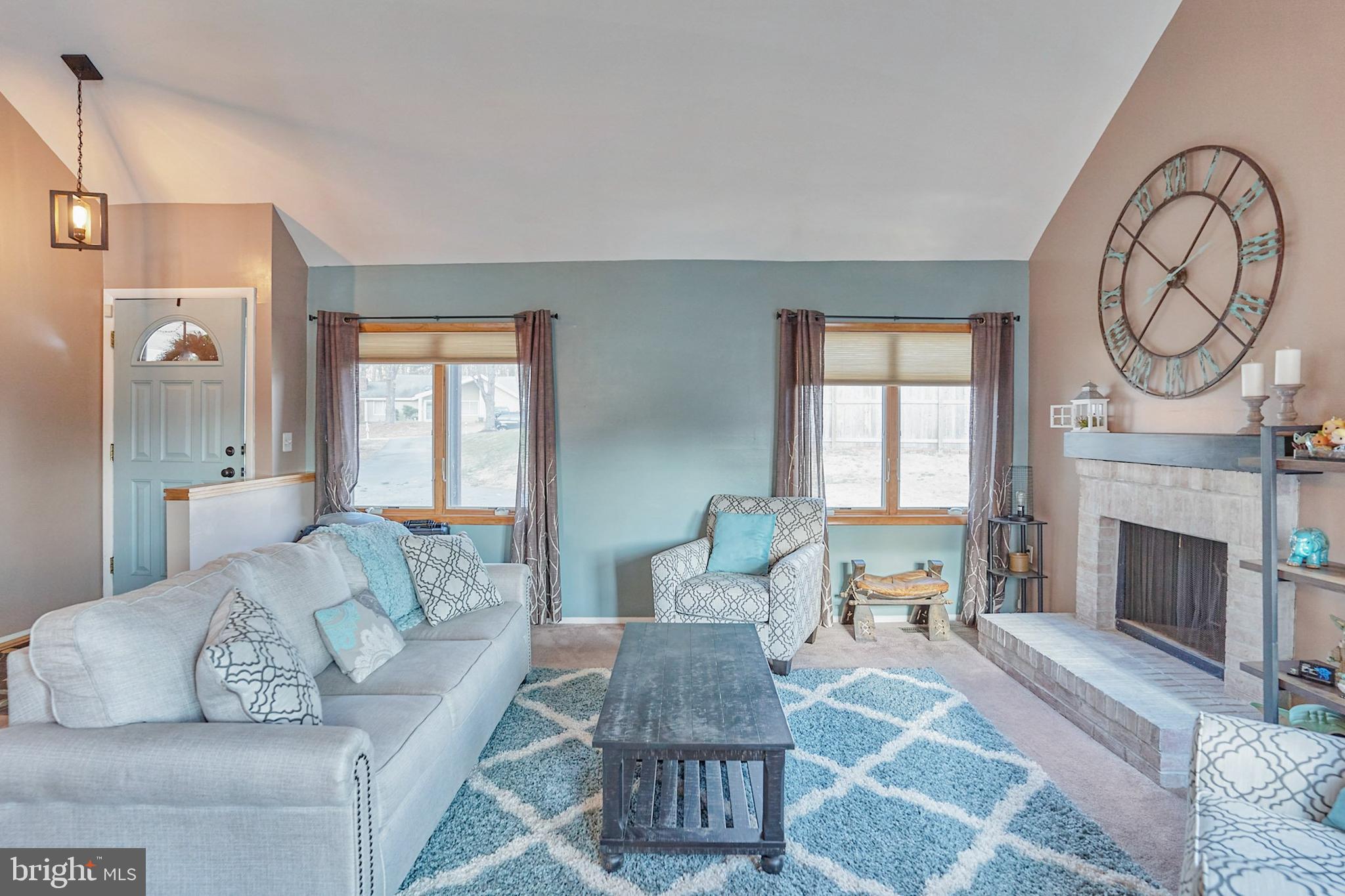 7831 Mulberry Bottom Lane Springfield, VA 22153 - Photo 2 of 31