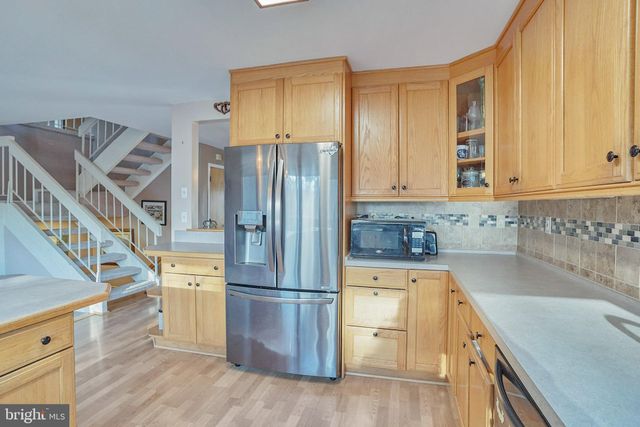 $715,000 | 7831 Mulberry Bottom Lane, Springfield, VA 22153