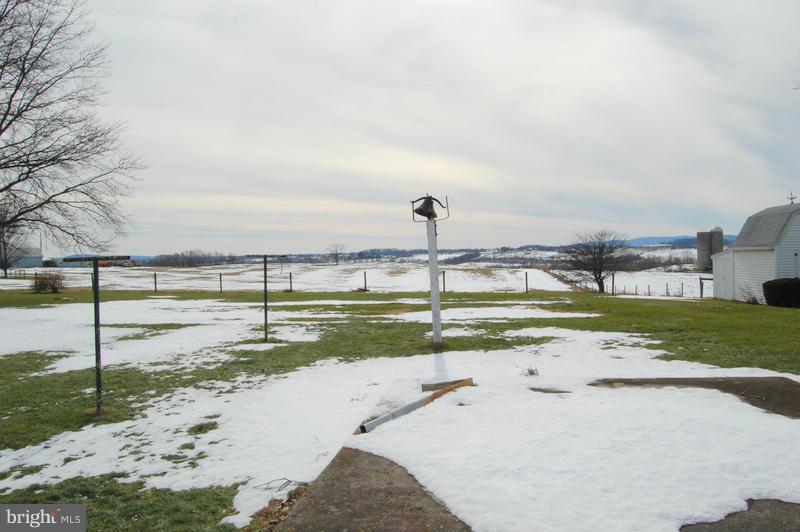 5858 Broad Run Road Jefferson, MD 21755 - Photo 7 of 25 View