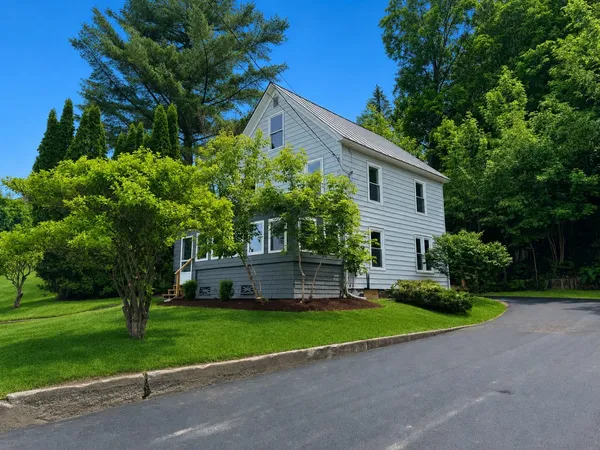 $269,000 | 455 Main Street, Newport, VT 05855