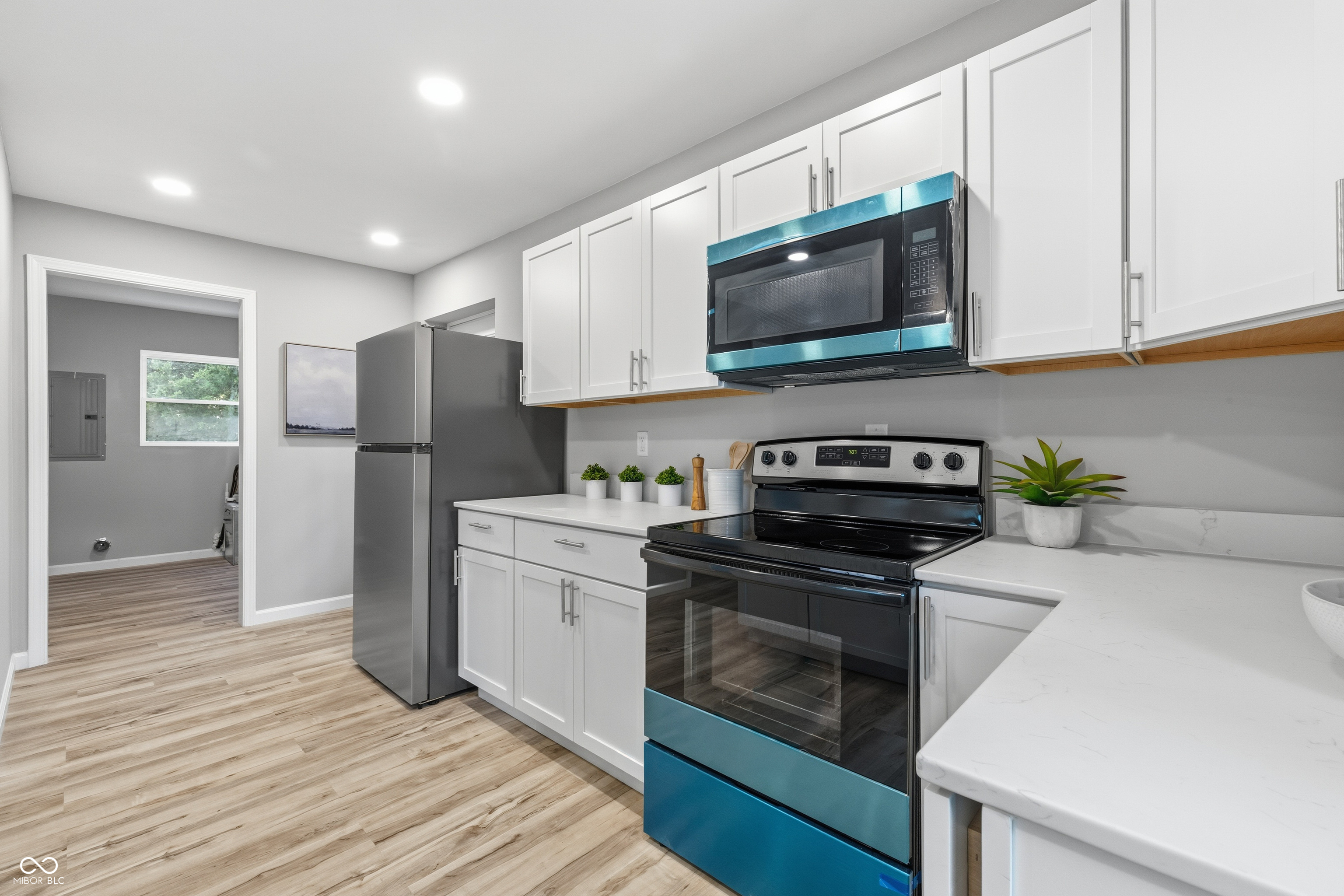 415 Belmar Avenue Indianapolis, IN 46219 - Photo 14 of 21