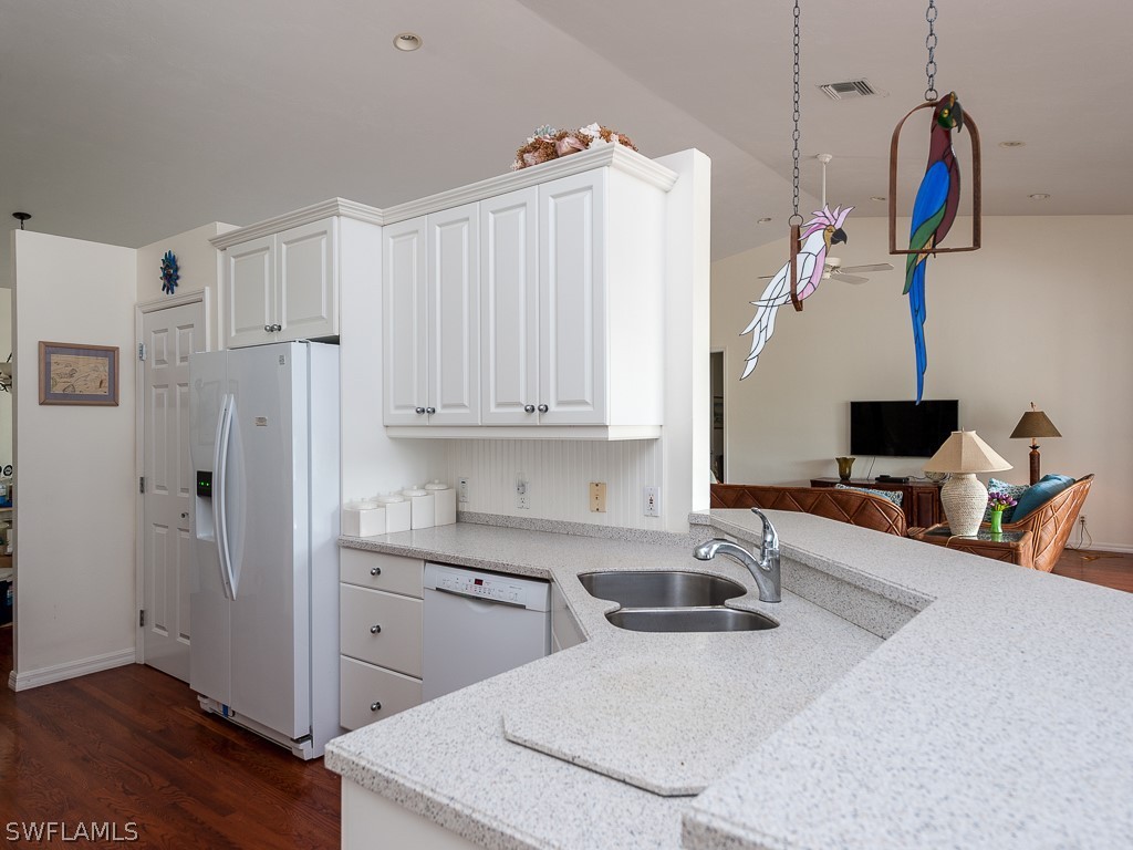 5304 Umbrella Pool Road Sanibel, FL 33957 - Photo 6 of 23 Gallery Image 6