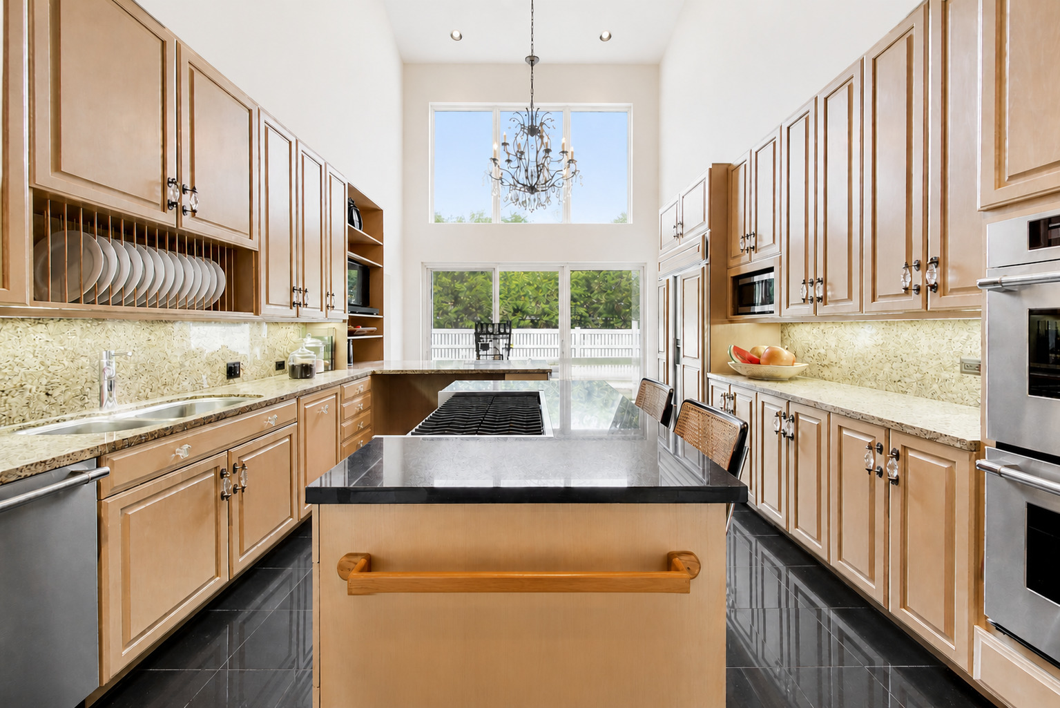 941 Harms Road Glenview, IL 60025 - Photo 4 of 39