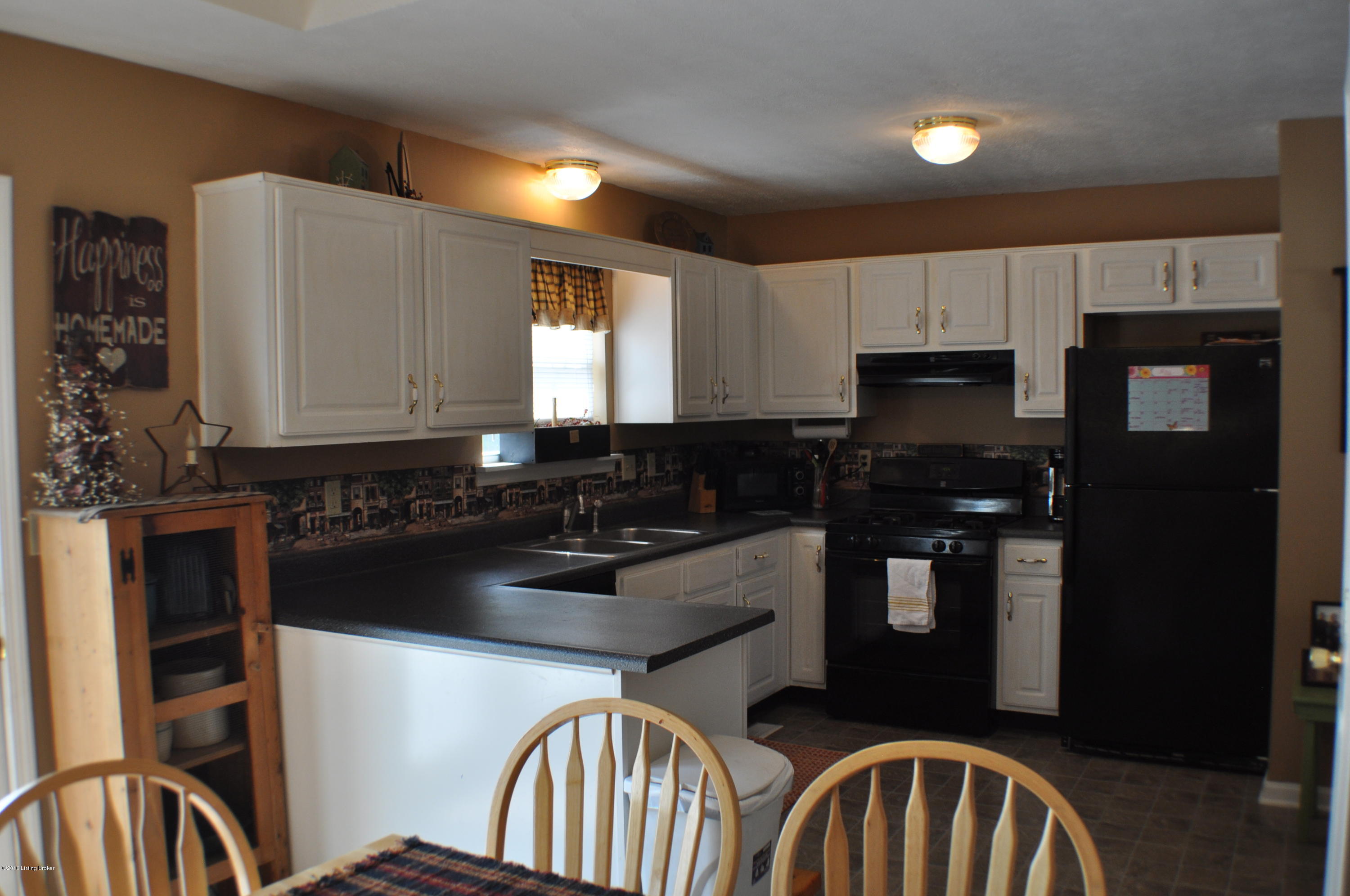 106 Fiddlers Ridge Road Vine Grove, KY 40175 - Photo 10 of 33 DSC_0012