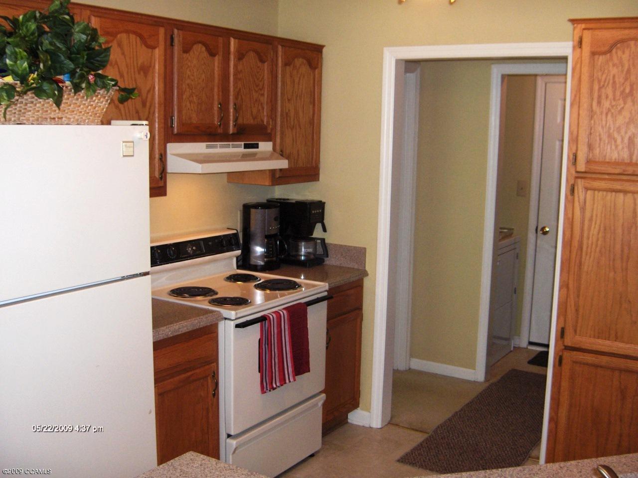 208 Catawba Road Havelock, NC 28532 - Photo 4 of 9 Kitchen