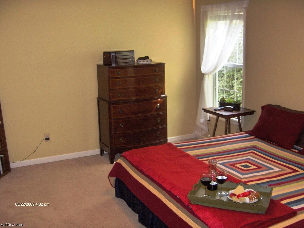 208 Catawba Road Havelock, NC 28532 - Photo 5 of 9 Owners Bedroom