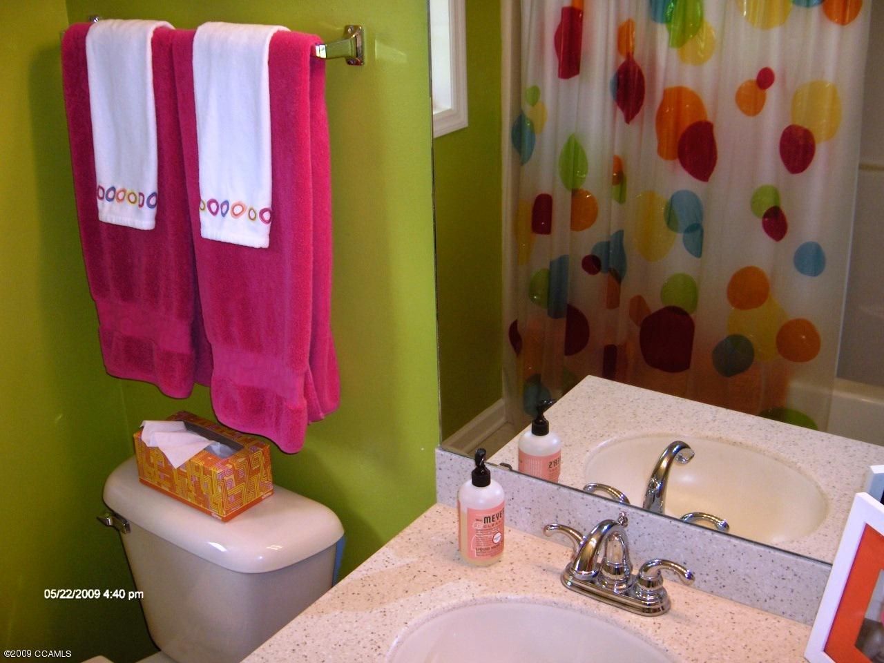 208 Catawba Road Havelock, NC 28532 - Photo 7 of 9 2nd Bath