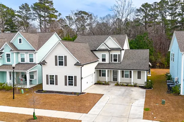 $565,000 | 412 Oak View Way, Summerville, SC 29483