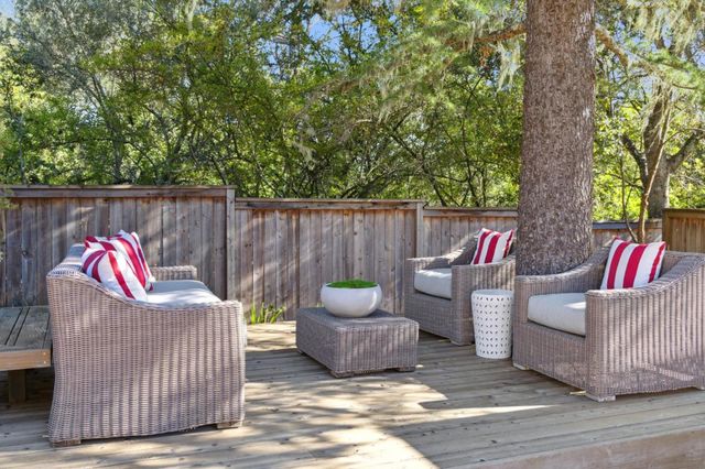 $6,600,000 | 211 La Questa Way, Woodside, CA 94062