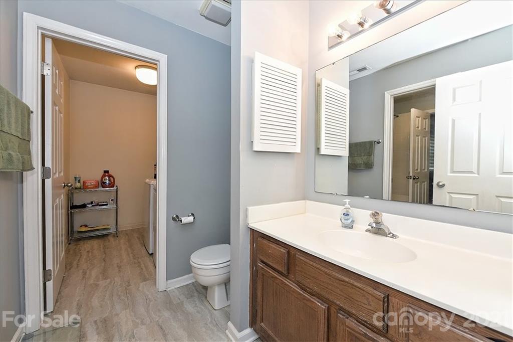766 Marsh Road, Unit 7 Charlotte, NC 28209 - Photo 20 of 28 Gallery Image 20