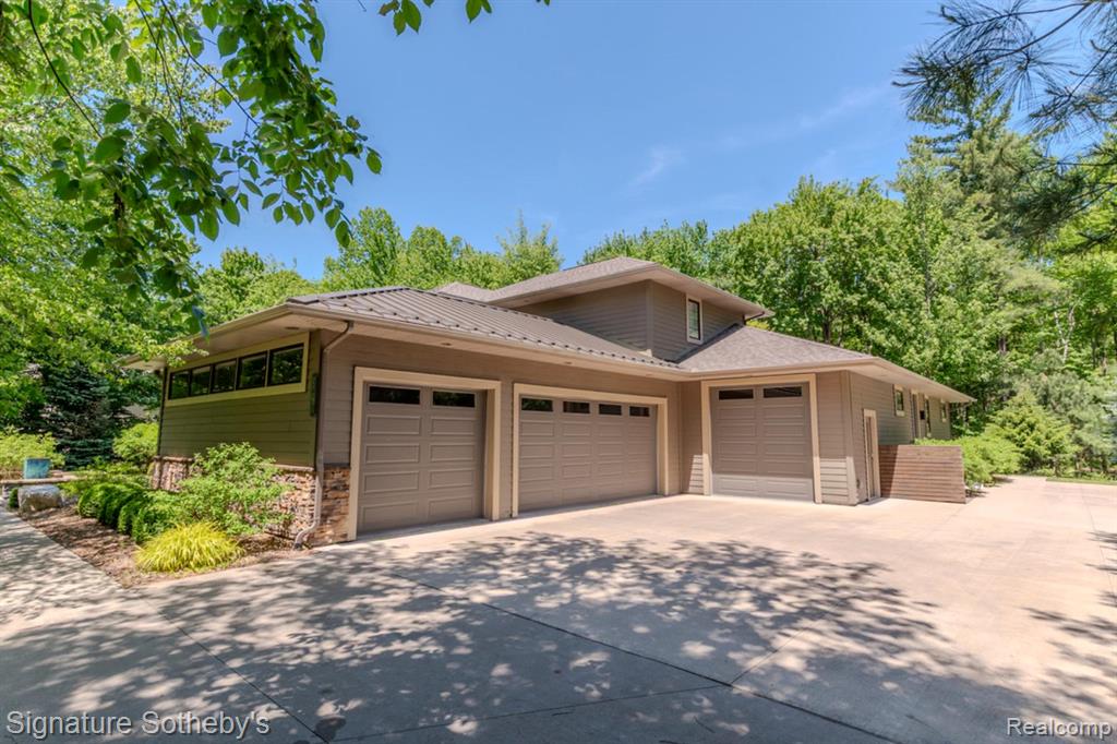 3479 East Shady Ridge Lane Midland, MI 48642 - Photo 3 of 68