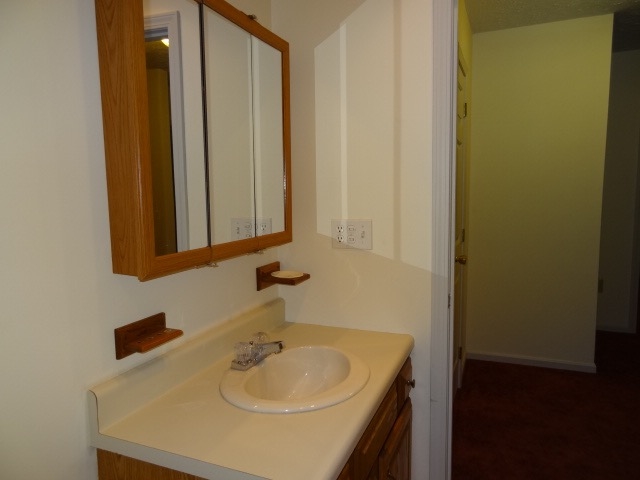 9 A Rangers Drive, Unit A Hudson, NH 03051 - Photo 27 of 30 Gallery Image 27