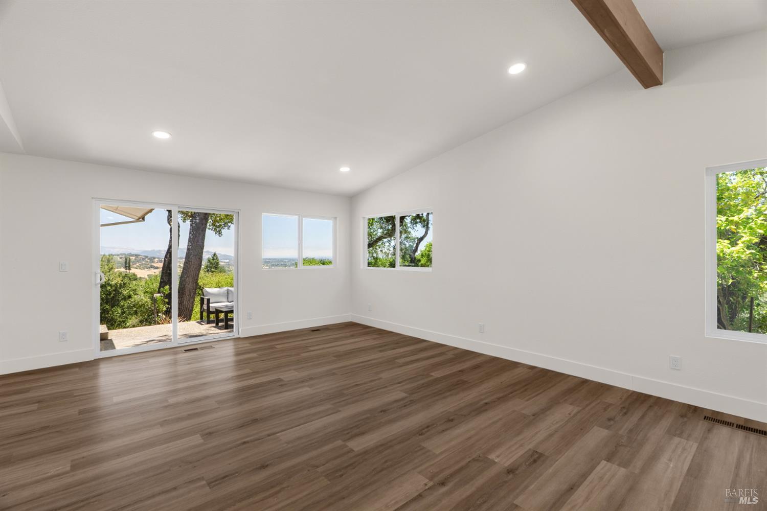 1385 Wikiup Drive Santa Rosa, CA 95403 - Photo 21 of 49