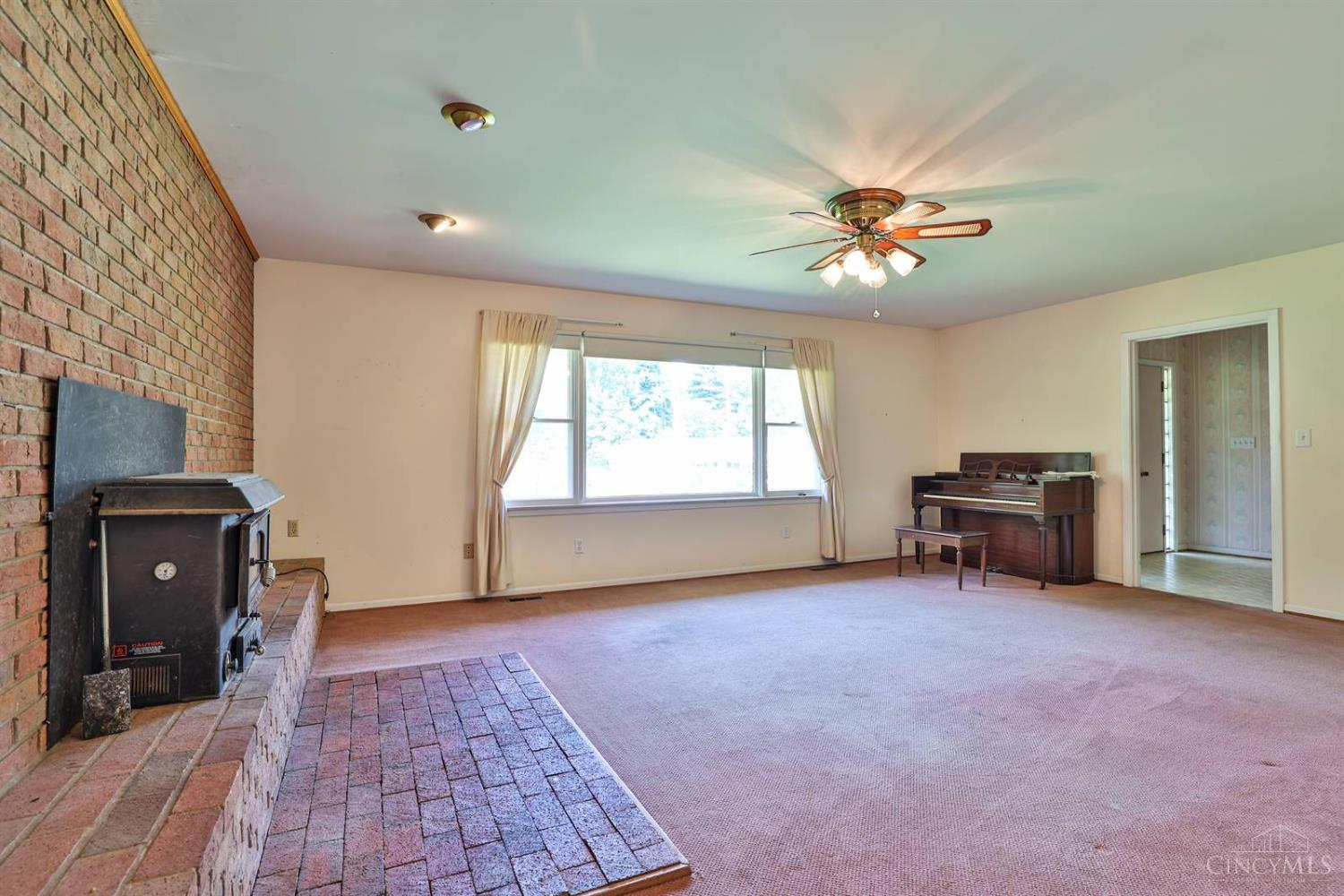 6410 Daly Road Cincinnati, OH 45224 - Photo 8 of 82 Gallery Image 8