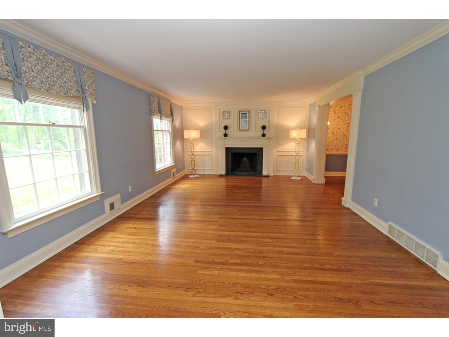 648 Bair Road Berwyn, PA 19312 - Photo 2 of 25