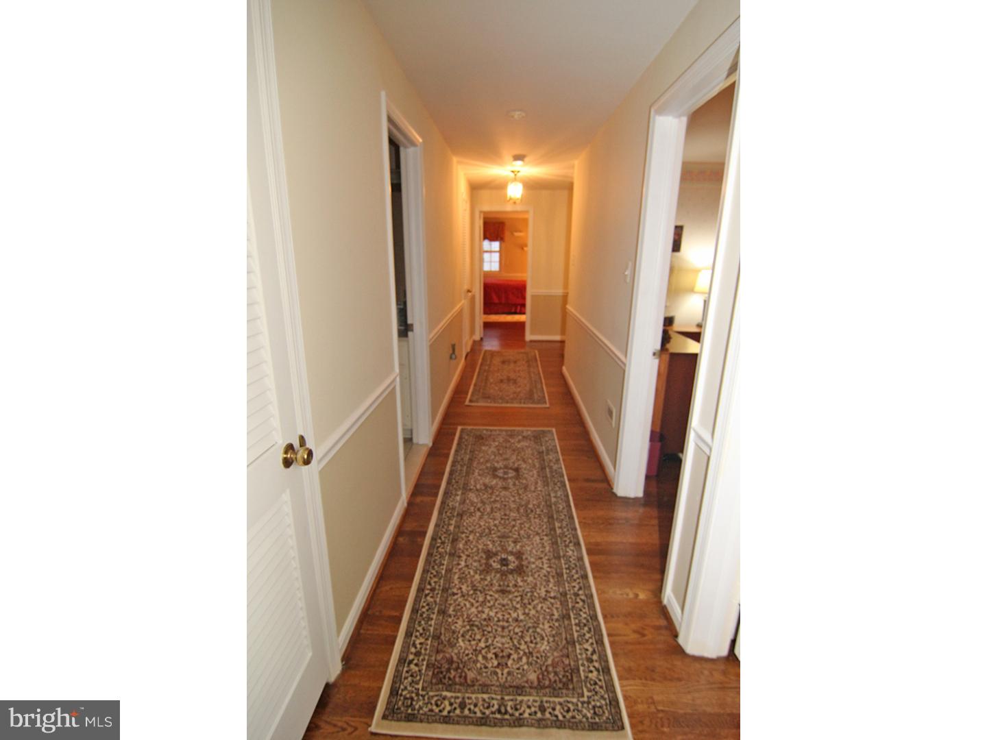 648 Bair Road Berwyn, PA 19312 - Photo 14 of 25 Hallway