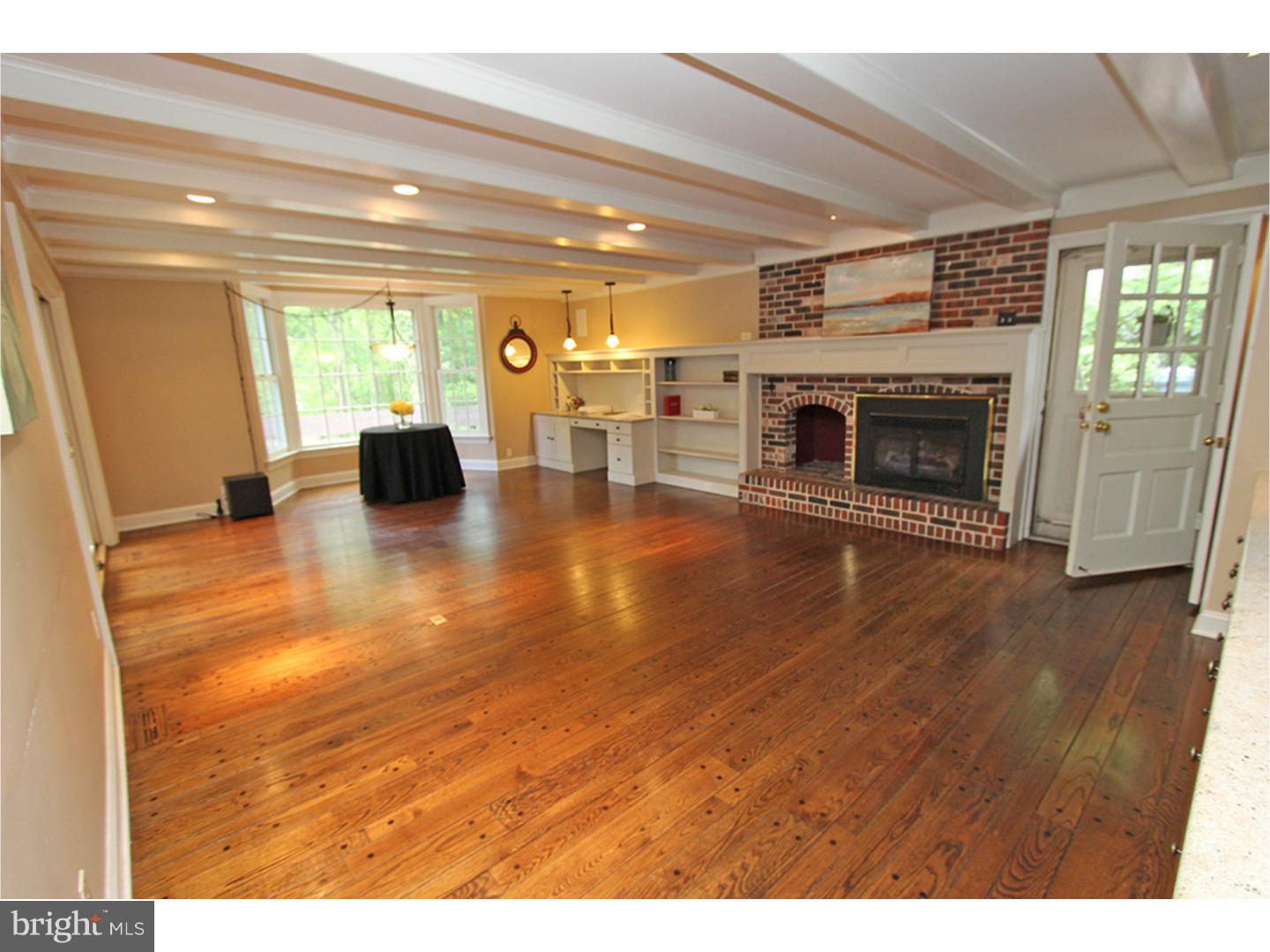 648 Bair Road Berwyn, PA 19312 - Photo 8 of 25
