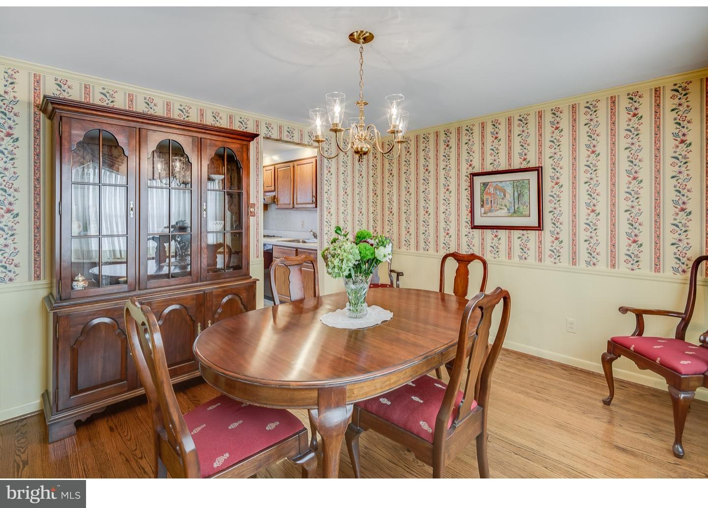 110 Rockingham Road Cherry Hill, NJ 08034 - Photo 5 of 25