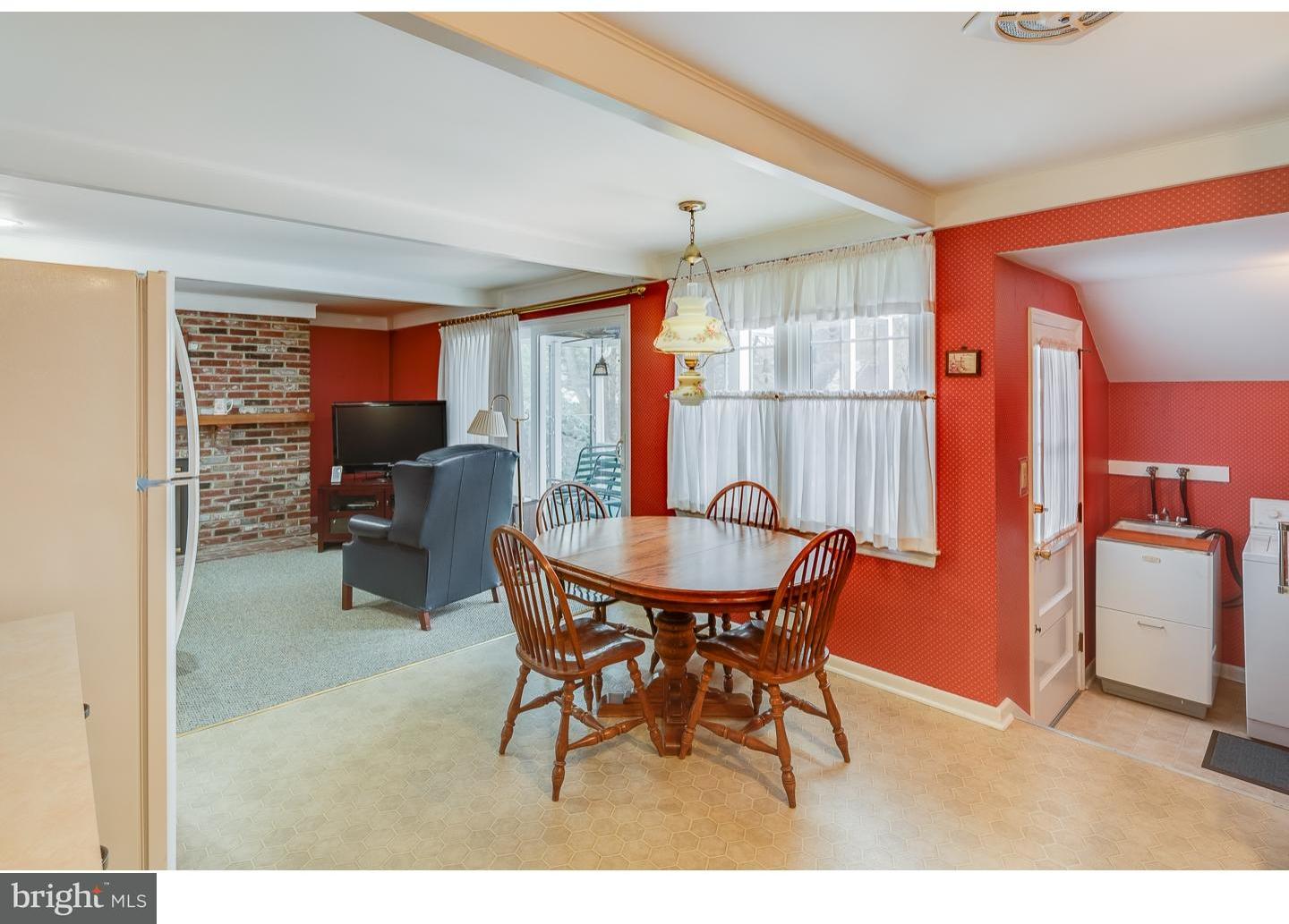 110 Rockingham Road Cherry Hill, NJ 08034 - Photo 8 of 25