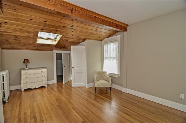 40 Romola Road Worcester, MA 01605 - Photo 18 of 29 Gallery Image 18
