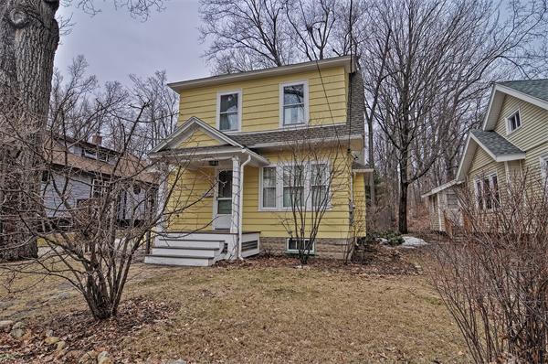 40 Romola Road Worcester, MA 01605 - Photo 3 of 29 Gallery Image 3