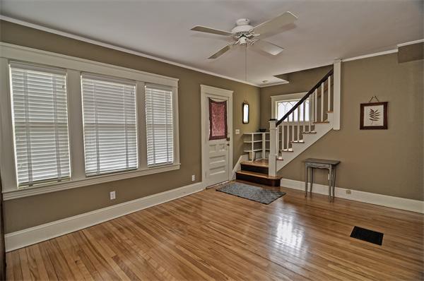 40 Romola Road Worcester, MA 01605 - Photo 6 of 29 Gallery Image 6