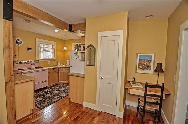 40 Romola Road Worcester, MA 01605 - Photo 10 of 29 Gallery Image 10
