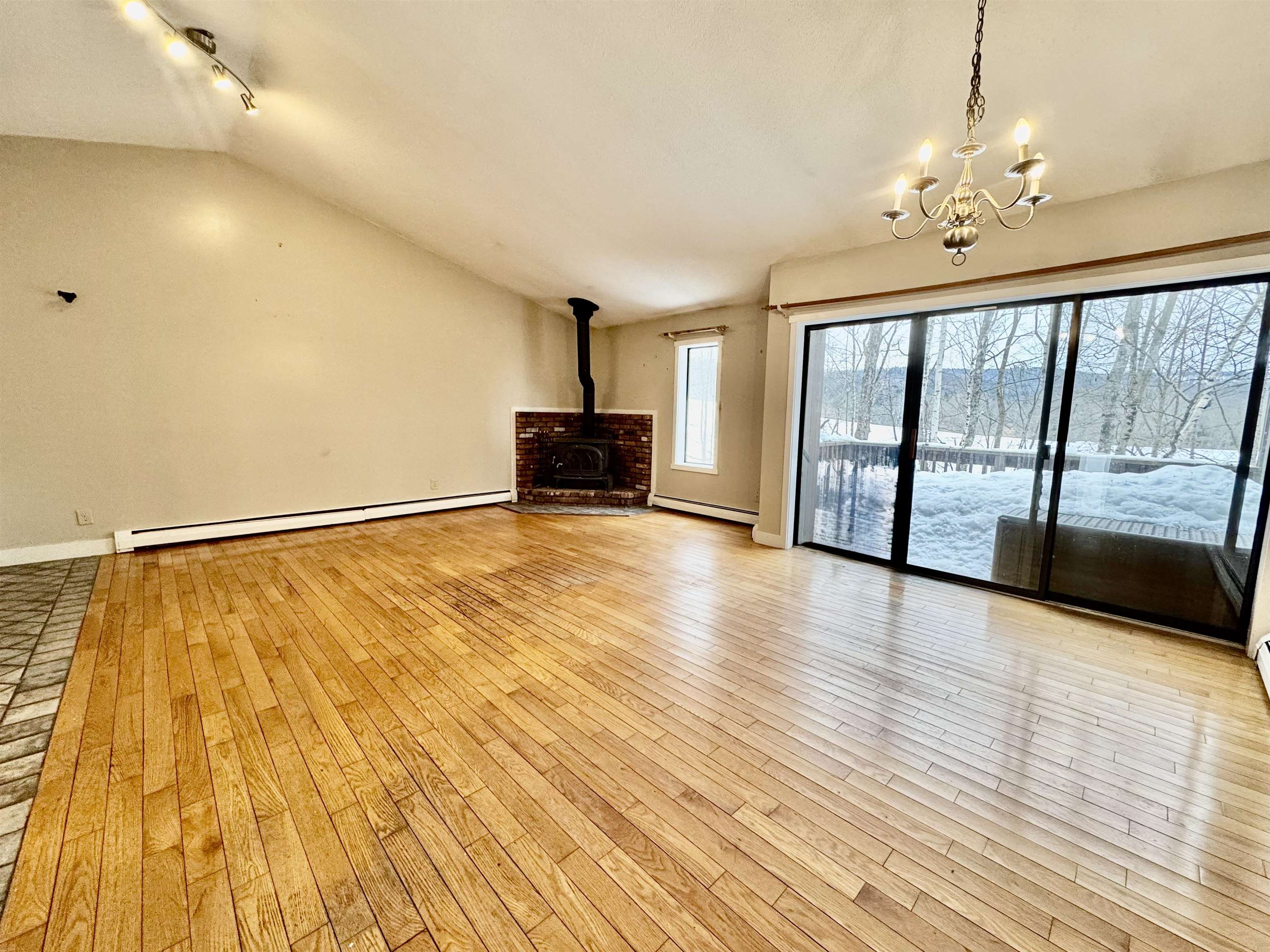 445 Old Quechee Road, Unit 10C Hartford, VT 05059 - Photo 5 of 18