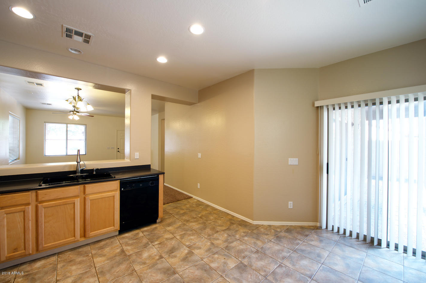 4568 East Del Rio Street Gilbert, AZ 85295 - Photo 4 of 20 _RMP0141