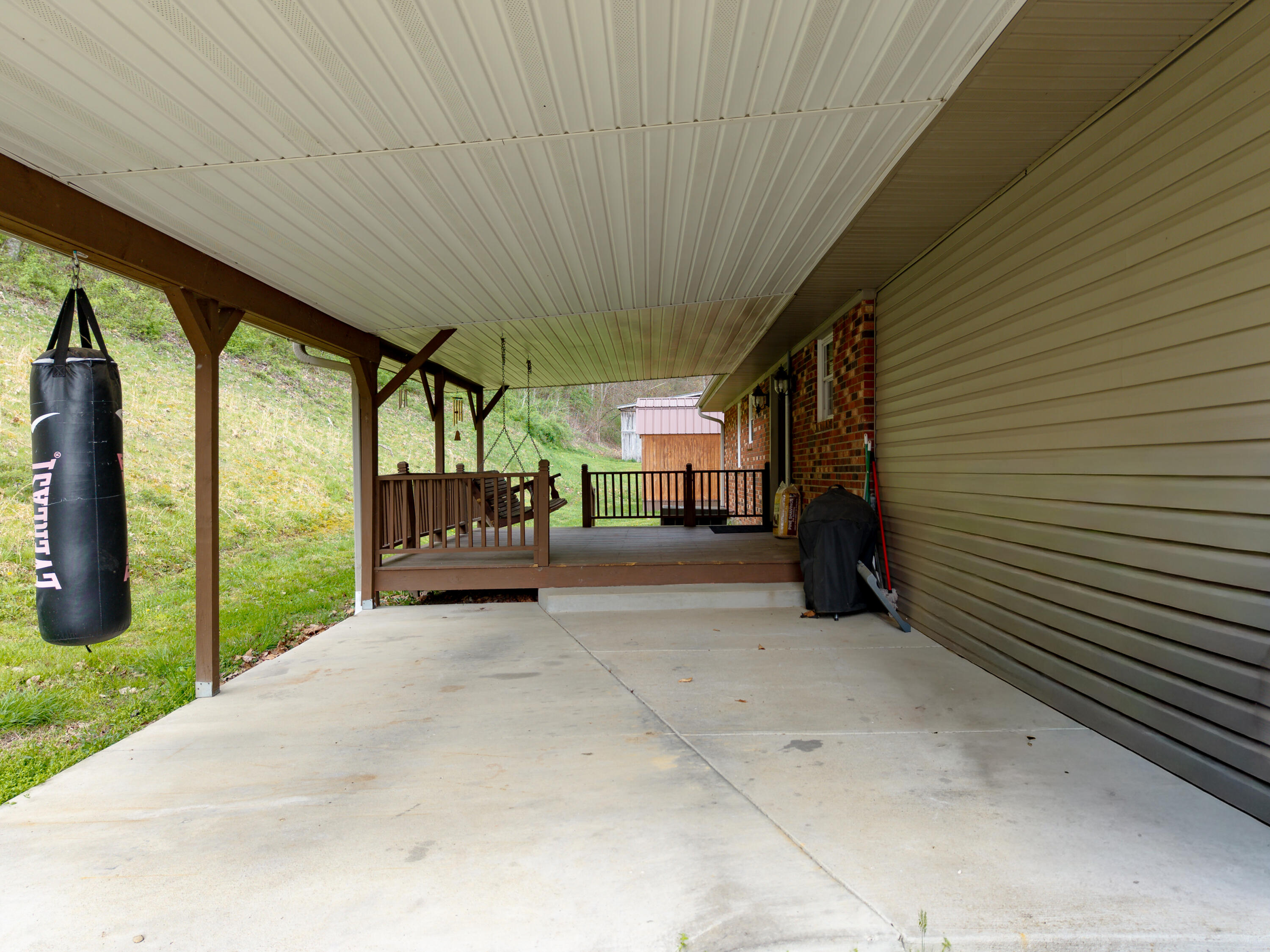 10200 Cranston Road Morehead, KY 40351 - Photo 8 of 62 DJI_20260414104044_0036_D-HDR
