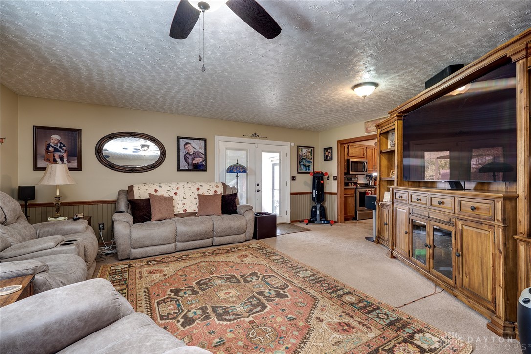 999 Prairie Road Wilmington, OH 45177 - Photo 14 of 46 Gallery Image 14