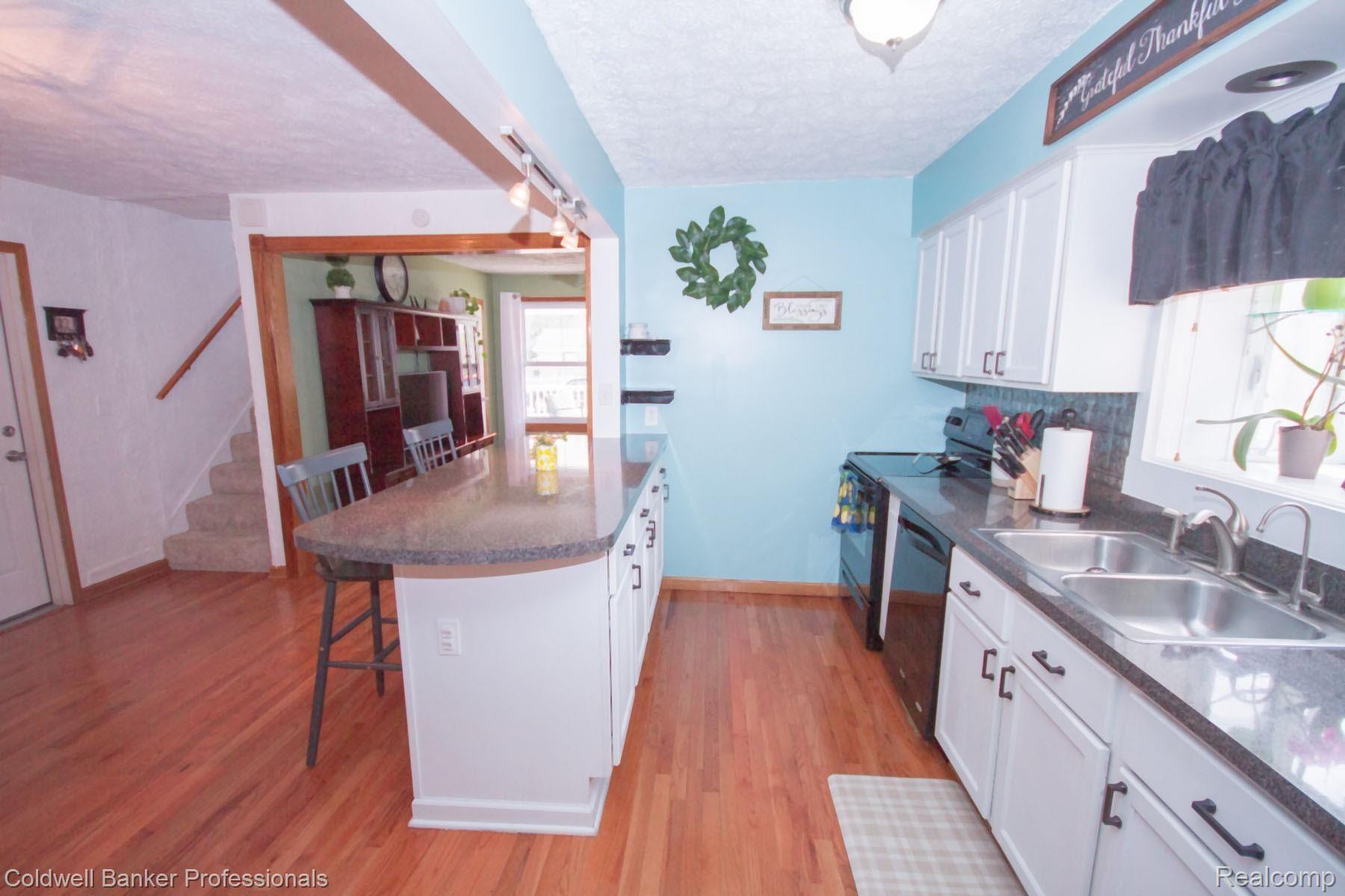 10401 Maple Road Hartland, MI 48353 - Photo 37 of 50 Maple (32).jpg