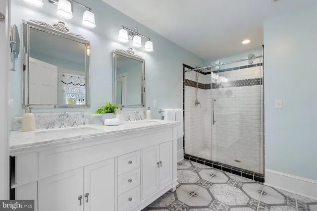 $999,000 | 1521 North Royal Avenue, Front Royal, VA 22630