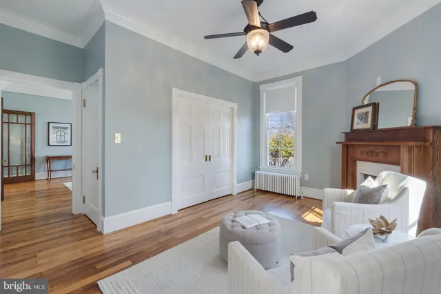 $999,000 | 1521 North Royal Avenue, Front Royal, VA 22630