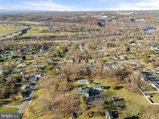 $999,000 | 1521 North Royal Avenue, Front Royal, VA 22630