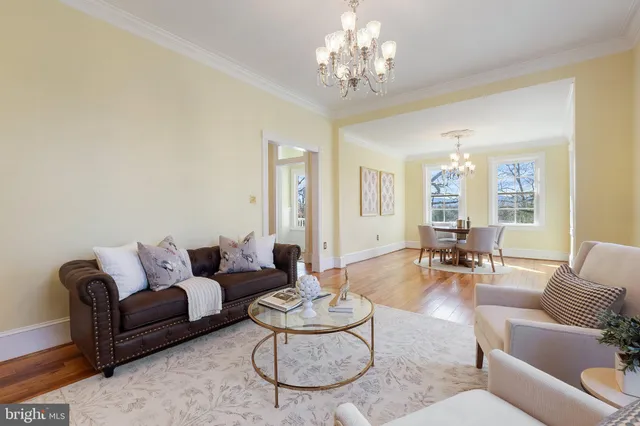 $999,000 | 1521 North Royal Avenue, Front Royal, VA 22630