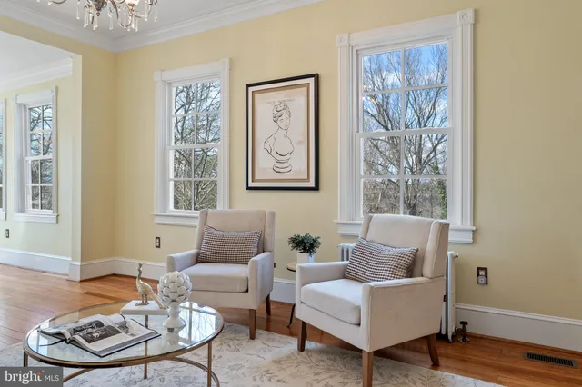 $999,000 | 1521 North Royal Avenue, Front Royal, VA 22630