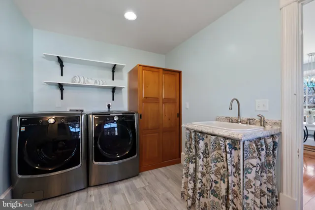 $999,000 | 1521 North Royal Avenue, Front Royal, VA 22630