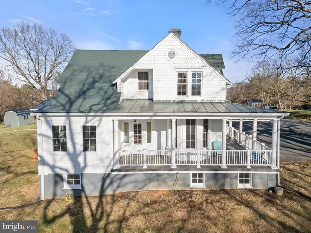 $999,000 | 1521 North Royal Avenue, Front Royal, VA 22630