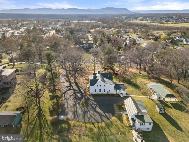 $999,000 | 1521 North Royal Avenue, Front Royal, VA 22630
