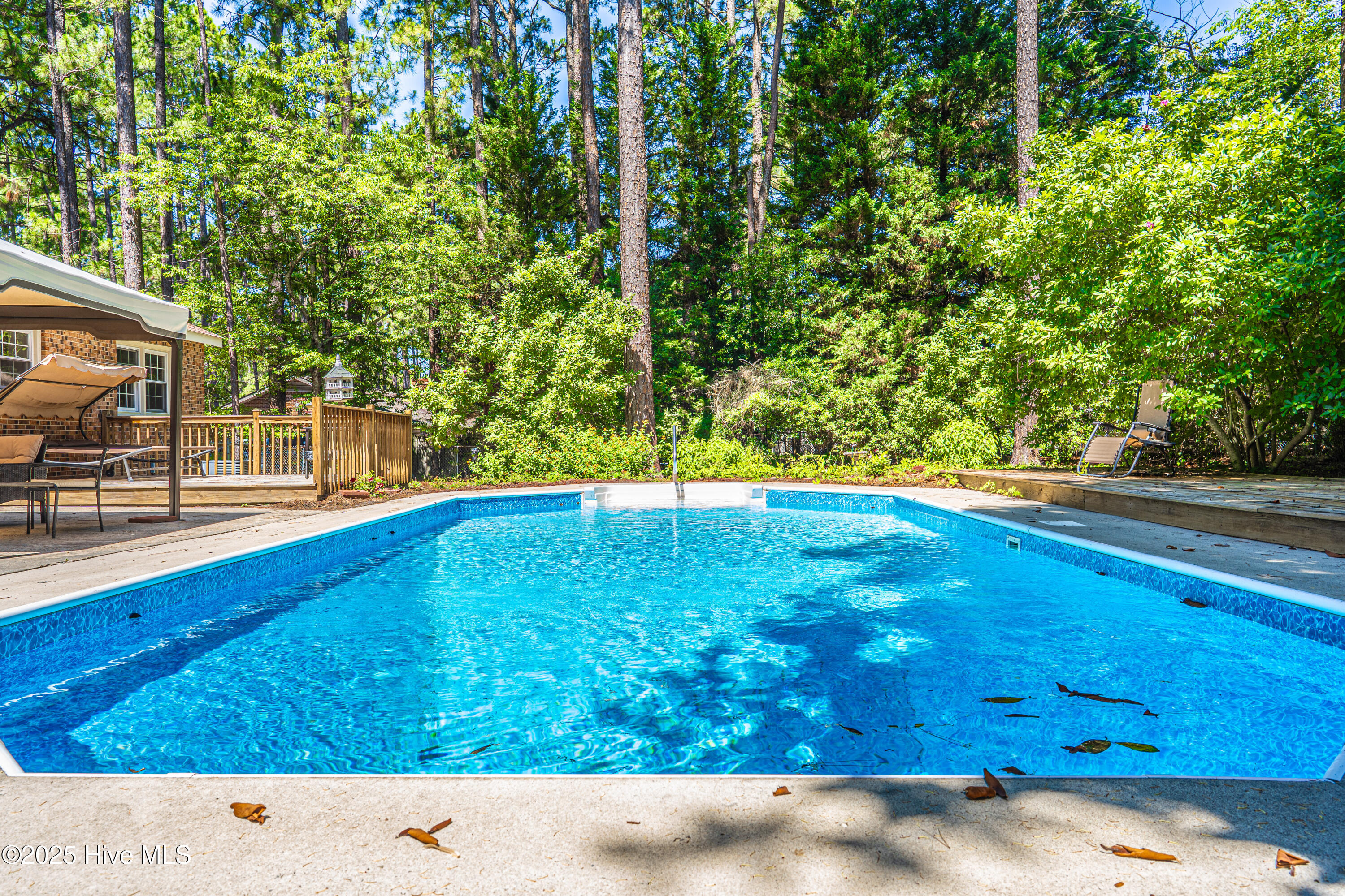 606 John McQueen Road Aberdeen, NC 28315 - Photo 31 of 38 pool