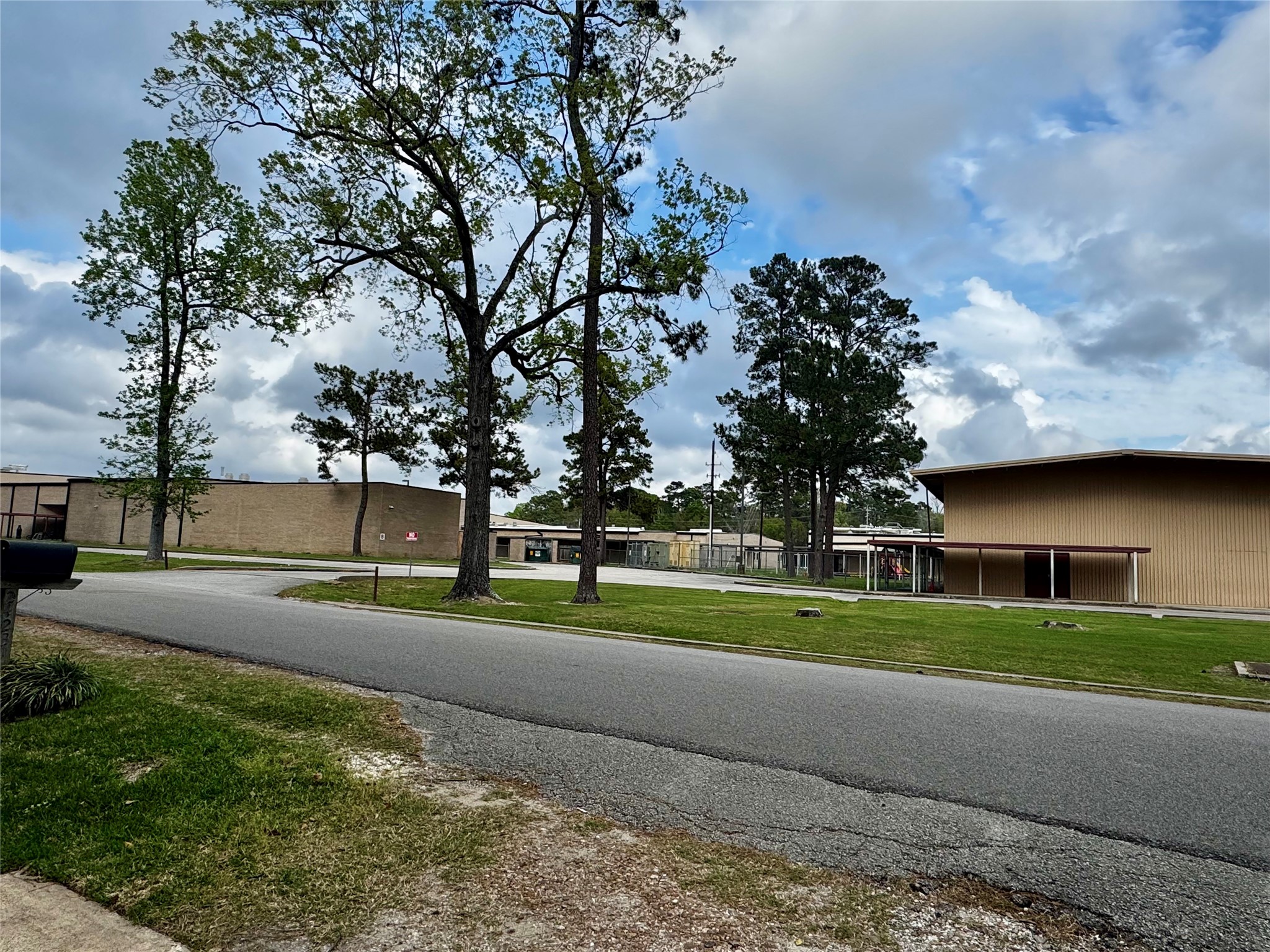 24231 Shellbrook Drive Houston, TX 77336 - Photo 42 of 42 a view of street