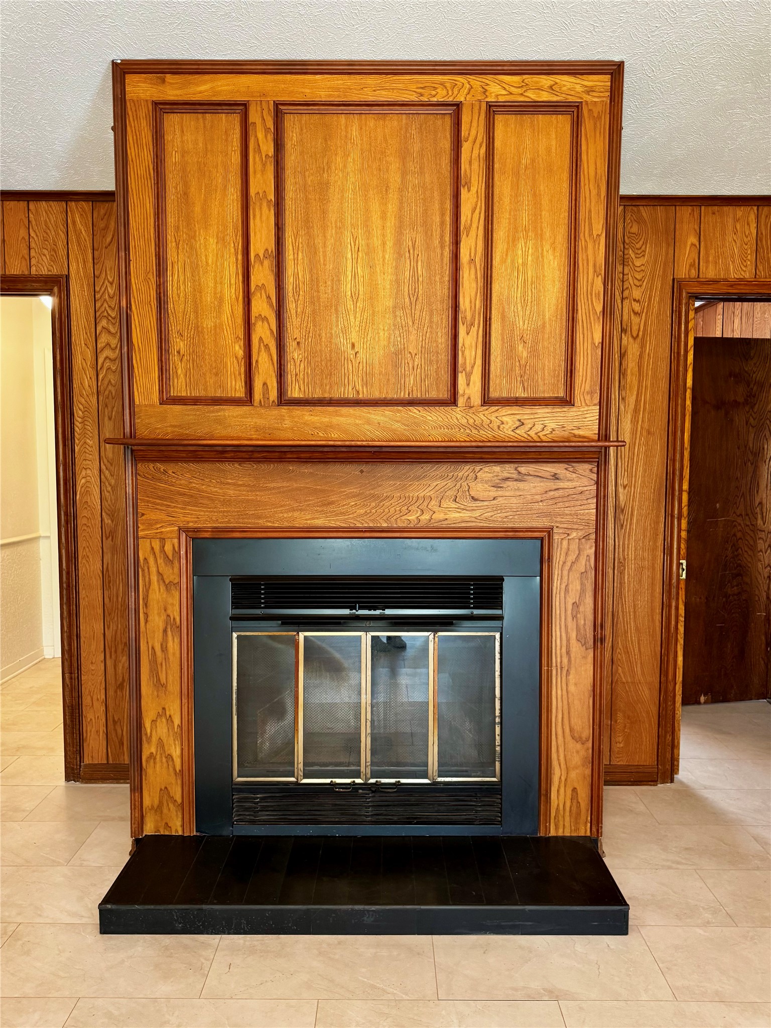 24231 Shellbrook Drive Houston, TX 77336 - Photo 7 of 42 a living room with a fireplace