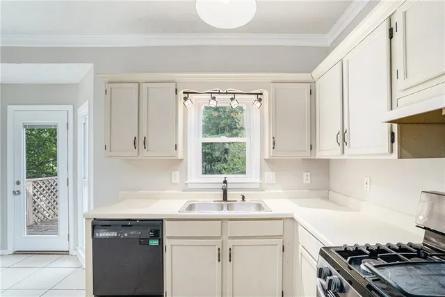 $350,000 | 3071 Nectar Drive, Powder Springs, GA 30127