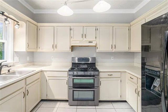 $350,000 | 3071 Nectar Drive, Powder Springs, GA 30127