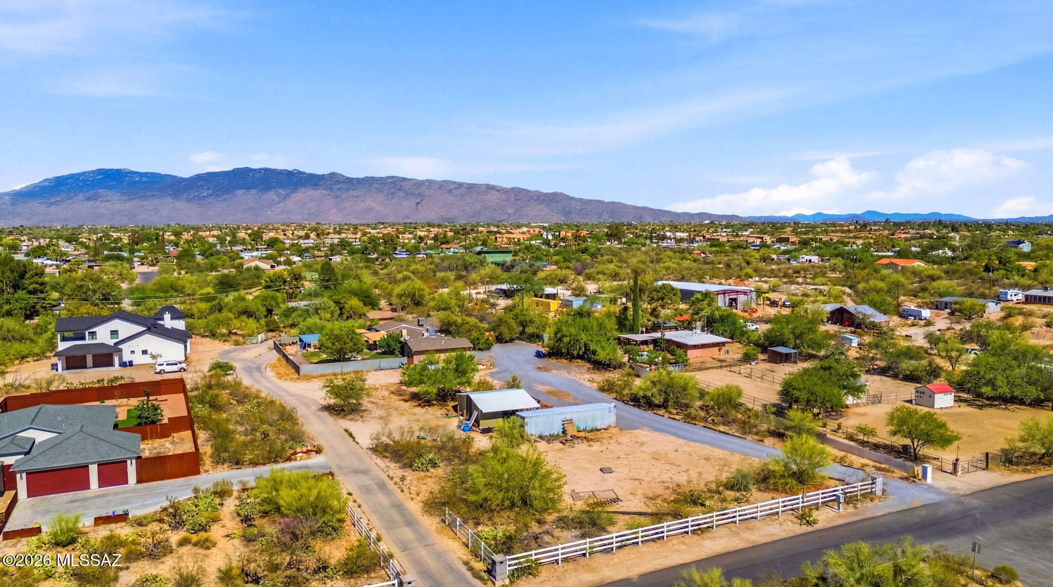 725 South Gollob Road Tucson, AZ 85710 - Photo 5 of 42