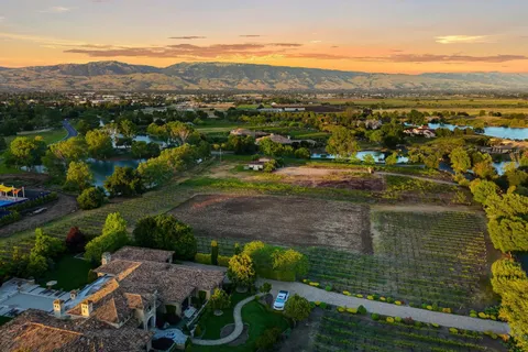 $2,050,000 | 1265 Lions Peak Lane, San Martin, CA 95046