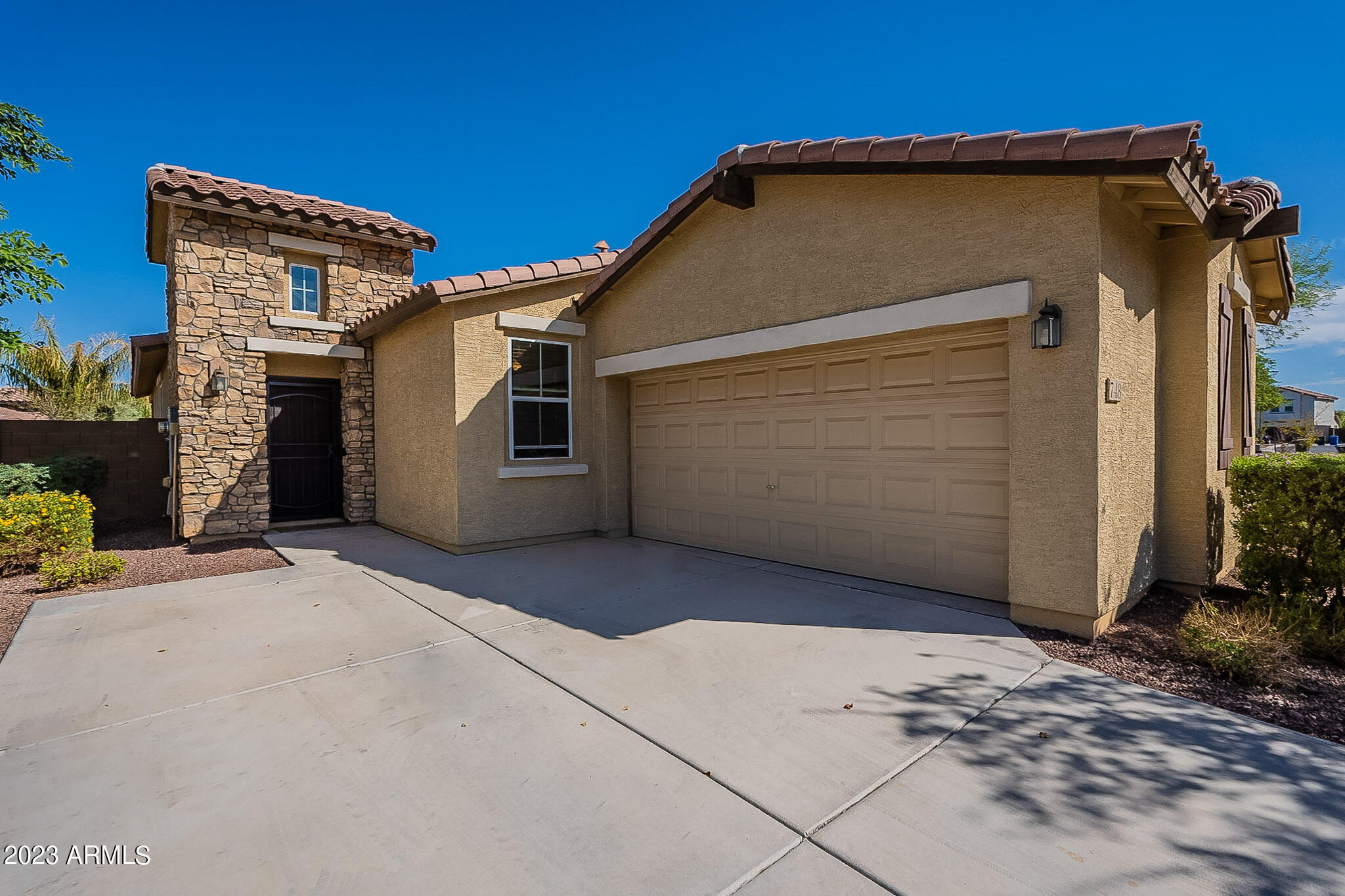 748 East Harwell Road Phoenix, AZ 85042 - Photo 3 of 56 Harwell-3